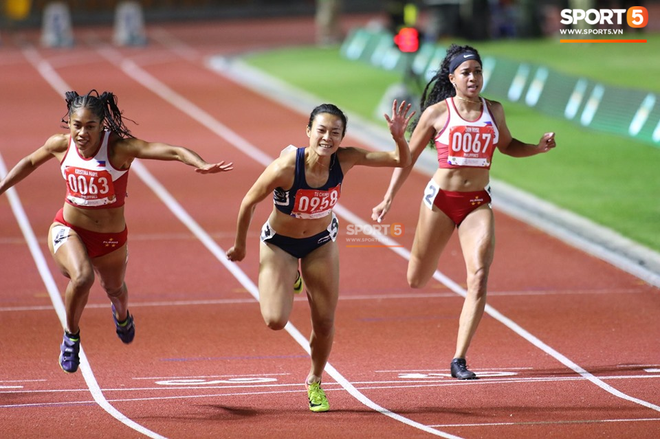 SEA Games ngày 8/12: Nữ hoàng điền kinh Tú Chinh vượt 2 VĐV nhập tịch trong tích tắc, xuất sắc giành HCV chung cuộc - Ảnh 25.