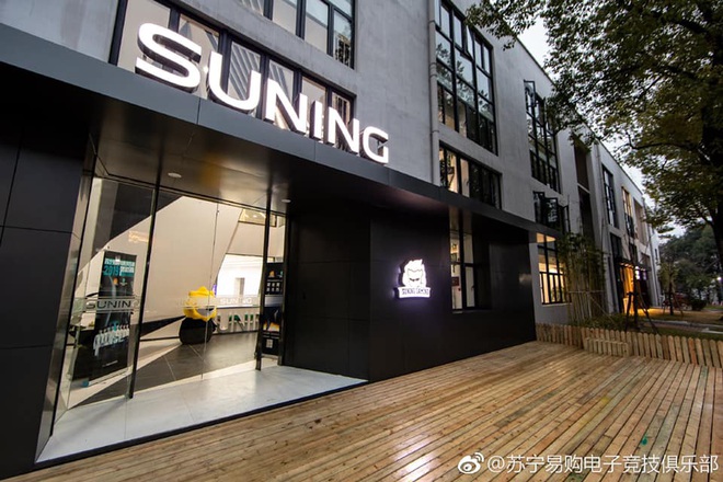Cận cảnh gaming house mới si&ecirc;u xịn của Suning Gaming - đội tuyển được cho l&agrave; bến đỗ mới của thần rừng SofM! - Ảnh 1.