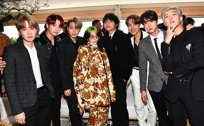 BTS nhận giải Nhóm nhạc của năm tại Hitmakers 2019, chụp ảnh với Billie Eilish và Lil Nas X liệu sẽ có màn collab khủng nào tiếp không đây? - Ảnh 3.