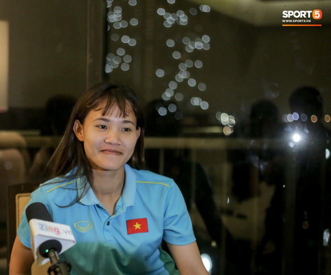 Chiến binh của tuyển nữ Việt Nam: Nàng Kiều biết đá bóng, mơ World Cup và câu nói hết hồn của bố mẹ lúc thấy máu đỏ trên đùi con gái - Ảnh 2.