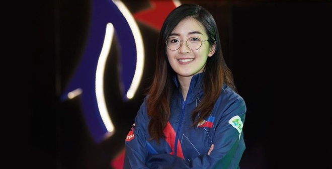 Ngắm vẻ đẹp hút hồn của Jia - Bóng hồng duy nhất tham gia thi đấu Esports tại SEA Games 30 - Ảnh 1.