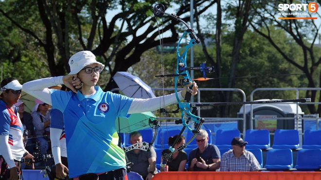 Tuyển bắn cung Việt Nam có Angelina Jolie dự SEA Games 2019: Vượt qua cơn sốt, đánh bại chủ nhà Philippines - Ảnh 5.