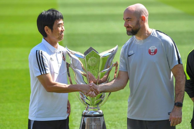 Gặp Qatar ở chung kết, HLV Nhật Bản tuyên bố cho học trò chơi không khác gì trận thắng Iran và Việt Nam - Ảnh 1.