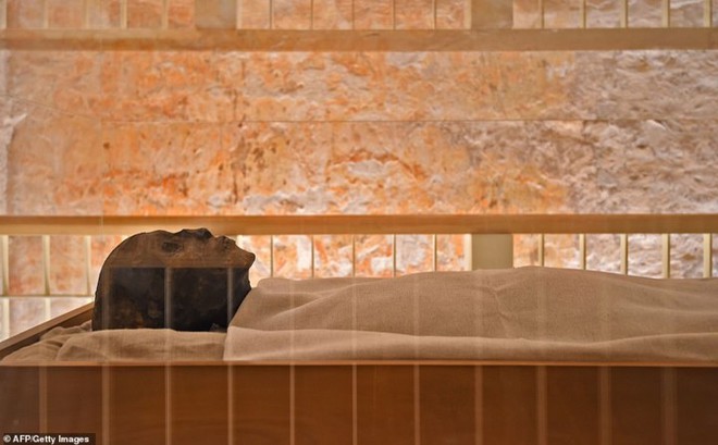 Bên trong hầm mộ bí ẩn của pharaoh nổi tiếng nhất vương triều Ai Cập - Ảnh 1.