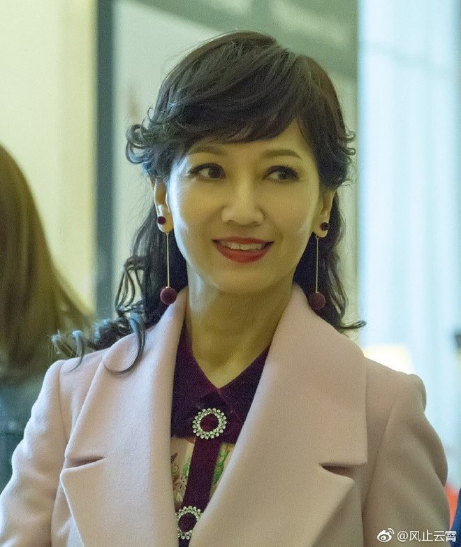 Phạm Băng Băng, Triệu Vy xinh đẹp nhường n&agrave;o cũng kh&oacute; c&oacute; thể l&atilde;o h&oacute;a ngược như người phụ nữ 65 tuổi n&agrave;y - Ảnh 3.