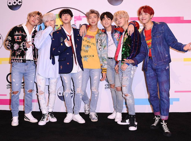 Chưa đến giờ G, BTS đ&atilde; chiếm lĩnh top 1 trend to&agrave;n cầu v&agrave; lọt khoảnh khắc phải xem tại Grammy 2019 - Ảnh 1.