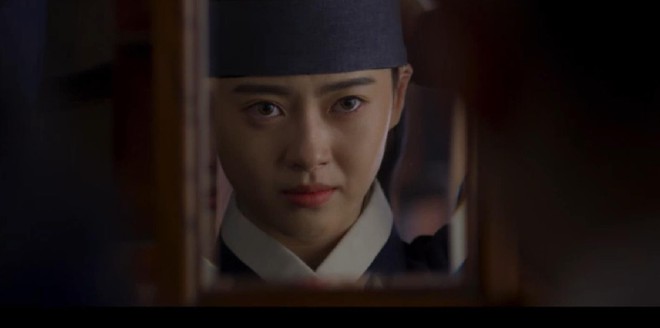 Ngoài xương sườn dao găm của Jung Il Woo, con ve chó của Go Ara là tâm điểm trong tập mở màn Haechi - Ảnh 10.