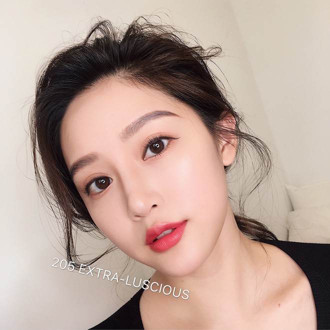 Ngày Valentine nhất định phải thật long lanh: 10 gợi ý makeup xinh ngất ngây đủ để giúp các nàng bỏ bùa cả thế giới - Ảnh 1.