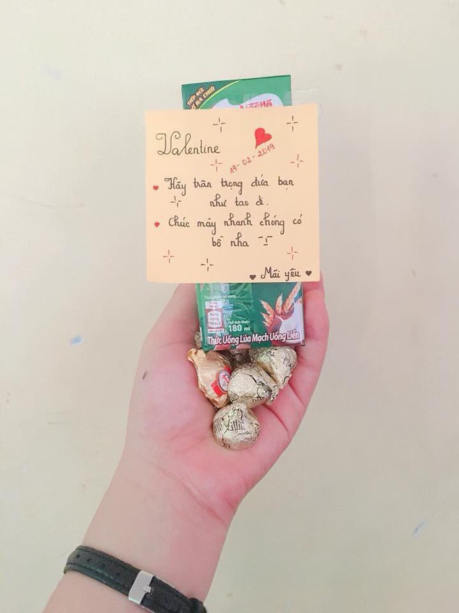 Kh&ocirc;ng c&ograve;n nghi ngờ g&igrave; nữa, hội FA m&ugrave;a Valentine ch&iacute;nh l&agrave; những người thừa tế b&agrave;o s&aacute;ng tạo nhất! - Ảnh 13.