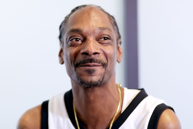 Không tin vào tai mình: Snoop Dogg bất ngờ đọc từ Chạy ngay đi khi đang rap ngẫu hứng bằng tiếng Anh - Ảnh 3.