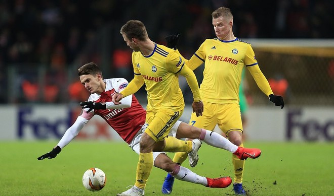 Arsenal thua sốc, tiền đạo của Ph&aacute;o thủ phải l&ecirc;n tiếng xin lỗi v&igrave; h&agrave;nh động kh&ocirc;ng đ&aacute;ng c&oacute; - Ảnh 5.