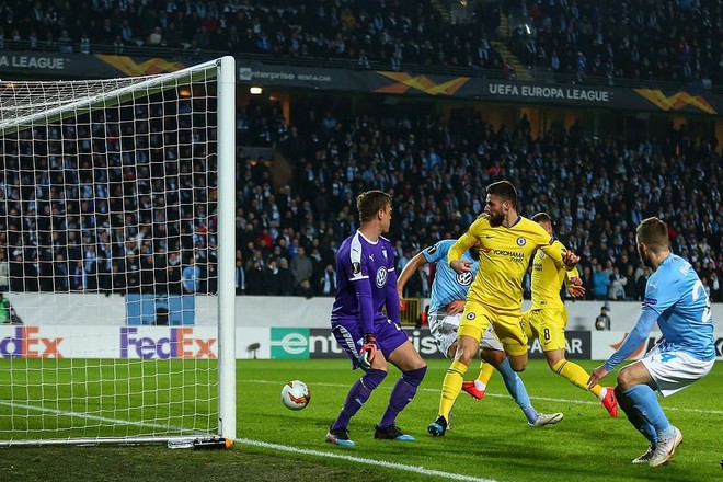 Arsenal thua sốc, tiền đạo của Ph&aacute;o thủ phải l&ecirc;n tiếng xin lỗi v&igrave; h&agrave;nh động kh&ocirc;ng đ&aacute;ng c&oacute; - Ảnh 12.