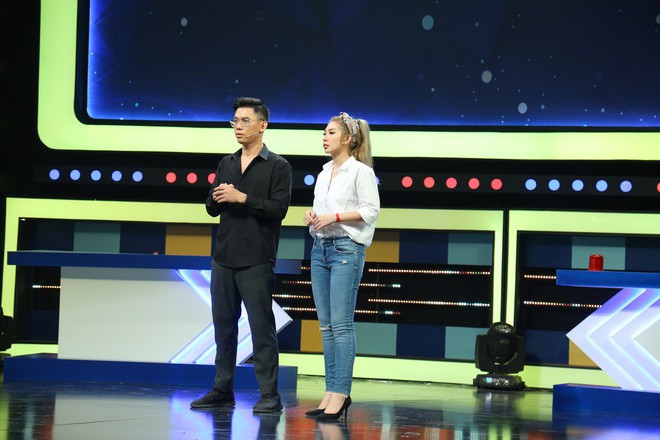 Puka suýt dâng hết bộ câu hỏi gameshow cho trai đẹp 6 múi - Ảnh 8.