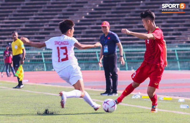 Tiểu Công Phượng tiếc nuối sau pha bỏ lỡ không tưởng trong trận U22 Việt Nam vs U22 Philippines - Ảnh 7.