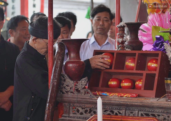 Trai làng tiếc nuối vây kín lễ hội đòi được đánh phết tại Hiền Quan - Ảnh 4.