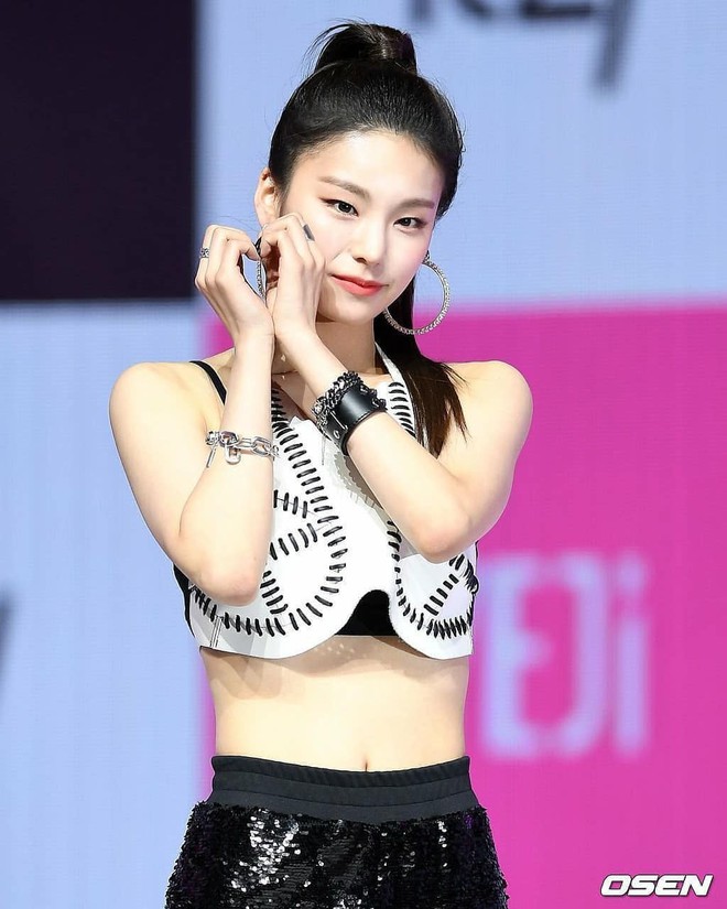 BXH idol nữ hot nhất Kpop: Jennie dẫn đầu loạt mỹ nhân kém nổi lội ngược dòng, bất ngờ hơn là tân binh vừa ra mắt - Ảnh 9.