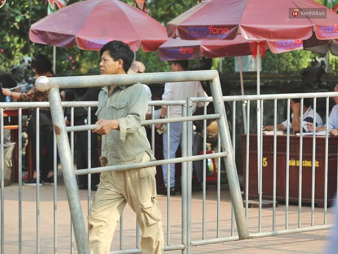 Nam Định khẩn trương công tác chuẩn bị cho lễ Khai ấn Đền Trần: Hơn 2.000 nhân viên an ninh, 16 camera giám sát hành vi phản cảm - Ảnh 6.