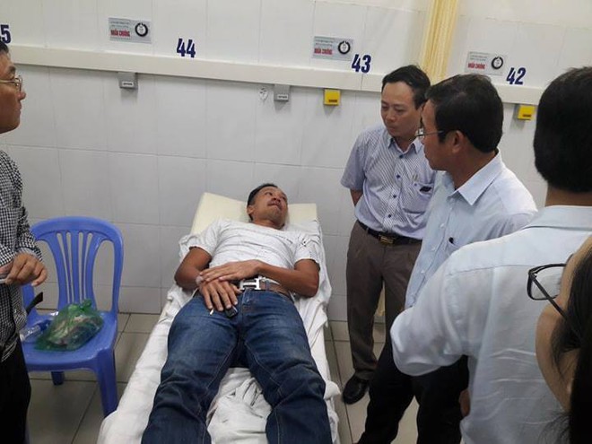 Vụ xe khách đối đầu container làm 16 người bị thương tại Đà Nẵng: Các du khách Hàn Quốc vẫn đang nằm viện - Ảnh 1.