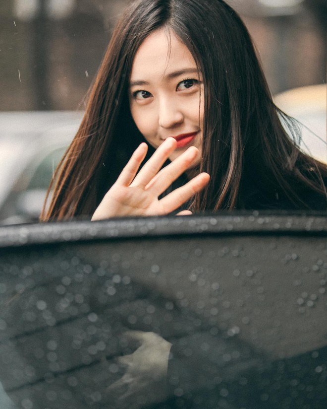 Yoona đọ sắc Krystal trong loạt ảnh sang New York dự sự kiện: Sắc v&oacute;c, thần th&aacute;i miễn b&agrave;n nhưng lộ đầy khuyết điểm - Ảnh 13.