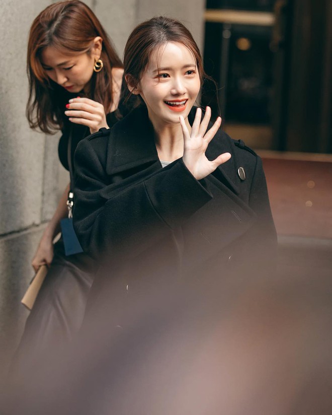 Yoona đọ sắc Krystal trong loạt ảnh sang New York dự sự kiện: Sắc vóc, thần thái miễn bàn nhưng lộ đầy khuyết điểm - Ảnh 3.