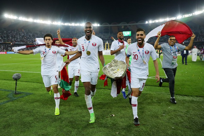 Khoảnh khắc t&acirc;n vương Qatar h&atilde;nh diện n&acirc;ng cao c&uacute;p v&ocirc; địch, kh&eacute;p lại h&agrave;nh tr&igrave;nh Asian Cup 2019 kh&ocirc;ng thể qu&ecirc;n - Ảnh 11.