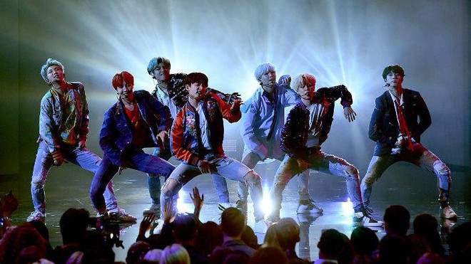 V&igrave; sao người h&acirc;m mộ lu&ocirc;n mong muốn Big Hit chỉ l&agrave; Big Hit chứ kh&ocirc;ng phải Big3 hay Big4? - Ảnh 7.