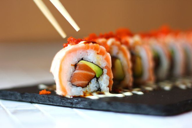 Tự xưng là hội mê sushi, nhưng chưa chắc ai cũng biết về sự thật đằng sau những lầm tưởng phổ biến về món ăn này - Ảnh 3.