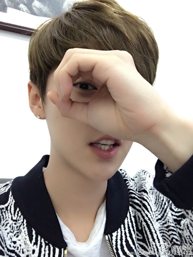 Đỡ kh&ocirc;ng nổi với hậu trường đằng sau loạt h&igrave;nh thần th&aacute;nh của sao Cbiz: Đỉnh cao của sống ảo l&agrave; đ&acirc;y! - Ảnh 18.