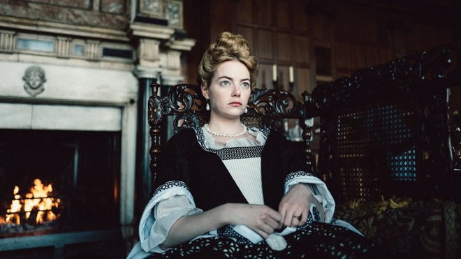 The Favourite – Ván bài quyền lực giữa ba người phụ nữ trong cung đình Anh thế kỉ 18 - Ảnh 4.