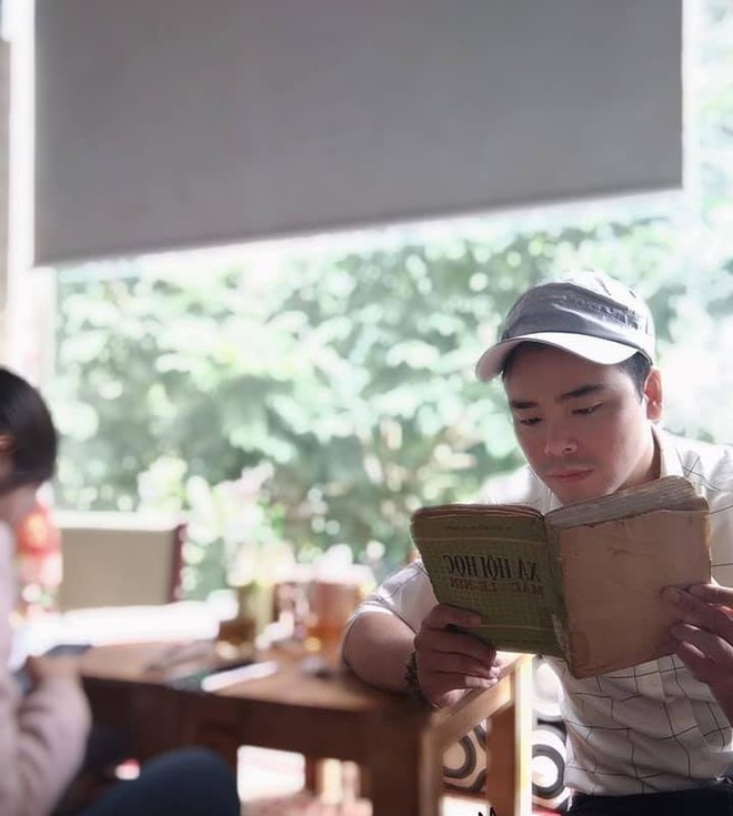 Chàng thạc sĩ ngân hàng ở Hà Nội hiến tặng giác mạc sau 2 tháng ung thư và câu chuyện về lá đơn trên giường bệnh  - Ảnh 1.