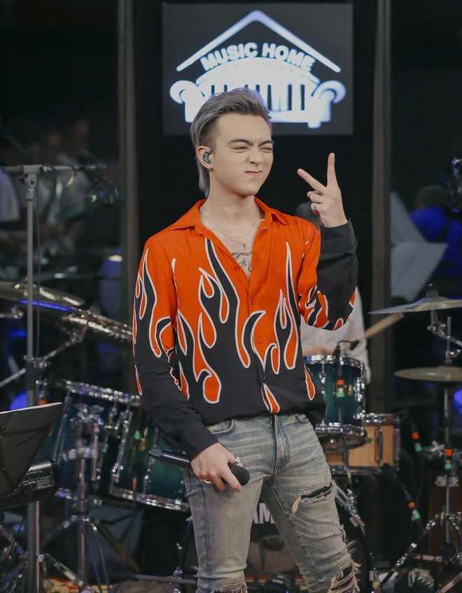 Bạn sẽ bất ngờ với biệt danh m&agrave; JustaTee v&agrave; anh em SpaceSpeaker gọi Soobin Ho&agrave;ng Sơn - Ảnh 3.