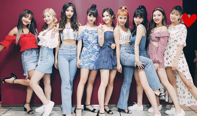 TWICE vừa lập kỉ lục gì mà soán cả ngôi vương của đàn anh 20 năm tuổi nghề? - Ảnh 2.