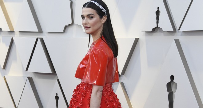 Những tinh hoa nổi nhất trên thảm đỏ Oscar 2019: Xem ra có công thức chung để lọt Top Best Dressed! - Ảnh 24.