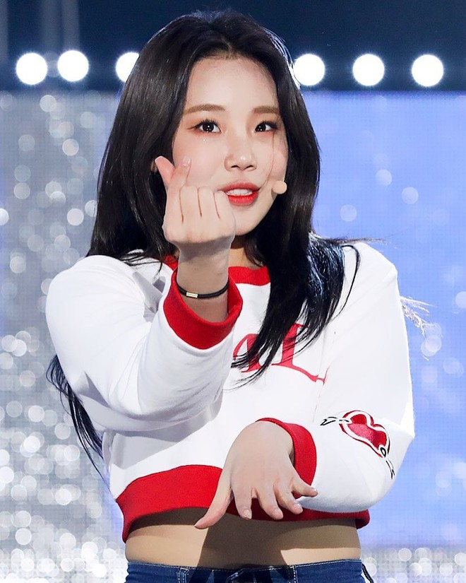 Những nữ idol Kpop vừa ra mắt đ&atilde; bị gắn m&aacute;c k&eacute;m sắc v&agrave; c&aacute;i kết kh&ocirc;ng ai ngờ tới - Ảnh 18.