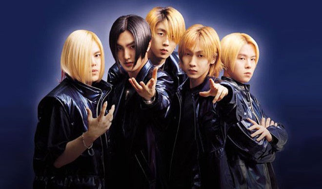 Knet b&igrave;nh chọn top 7 nh&oacute;m idol đi v&agrave;o lịch sử: Gen 3 g&acirc;y tranh c&atilde;i khi chỉ c&oacute; đ&uacute;ng một c&aacute;i t&ecirc;n - Ảnh 1.
