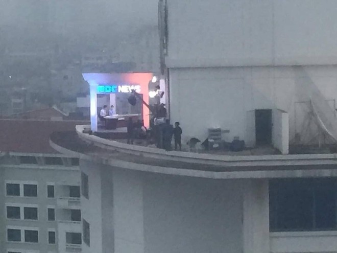 MBCNews lập trường quay dã chiến trên nóc tòa nhà Daewoo Hà Nội - Ảnh 2.