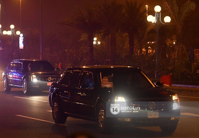 Siêu xe “quái thú” chở Tổng thống Mỹ Donald Trump đã về đến khách sạn Marriott - Ảnh 34.