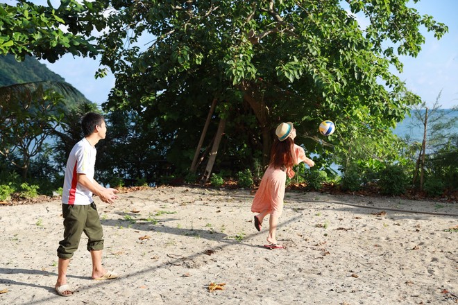 Ngô Kiến Huy - Hoàng Yến Chibi tranh giành nảy lửa, cãi nhau chí chóe ở Côn Đảo - Ảnh 7.