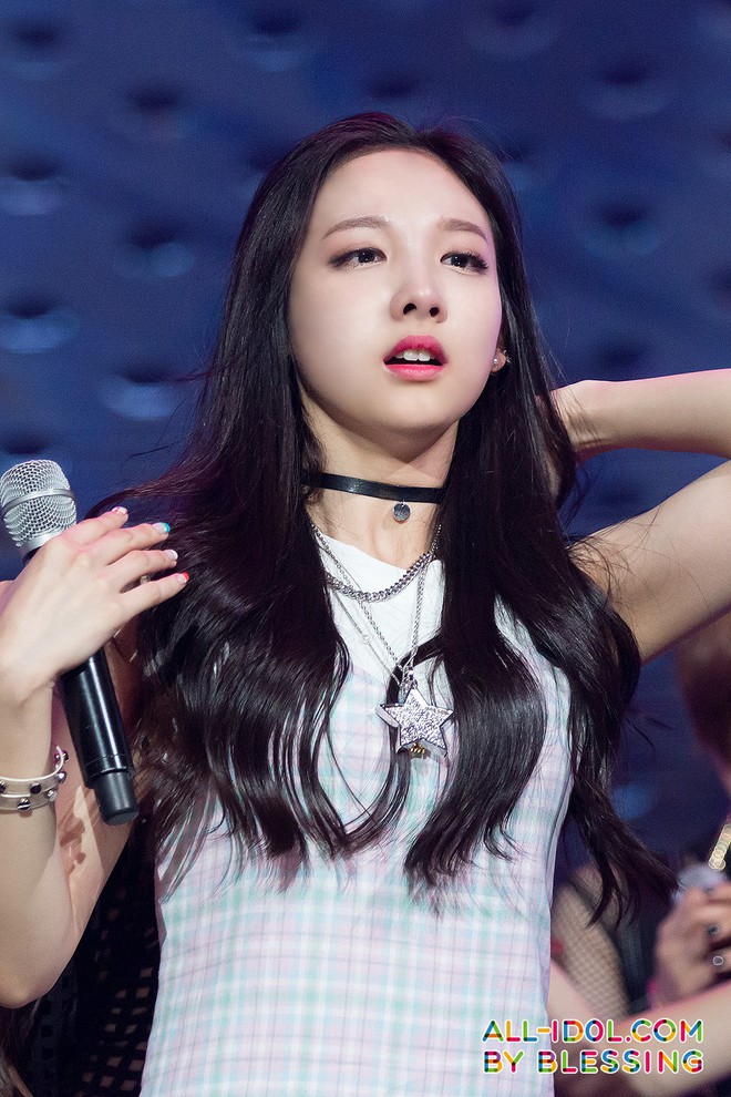 16 th&iacute; sinh từng cạnh tranh để gi&agrave;nh suất TWICE: Họ đang ở đ&acirc;u sau 4 năm? - Ảnh 4.