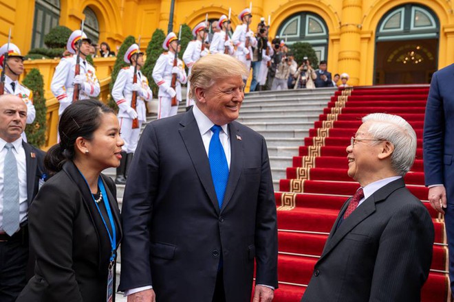 Nhà Trắng đăng tải loạt khoảnh khắc đẹp trong ngày đầu Hội nghị thượng đỉnh Mỹ - Triều tại Việt Nam - Ảnh 5.