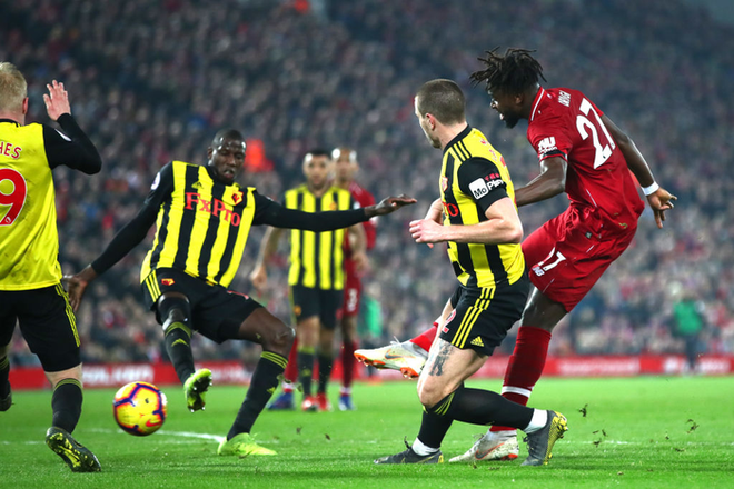 Trút giận lên Watford, Liverpool bảo vệ thành công ngôi đầu Premier League - Ảnh 5.