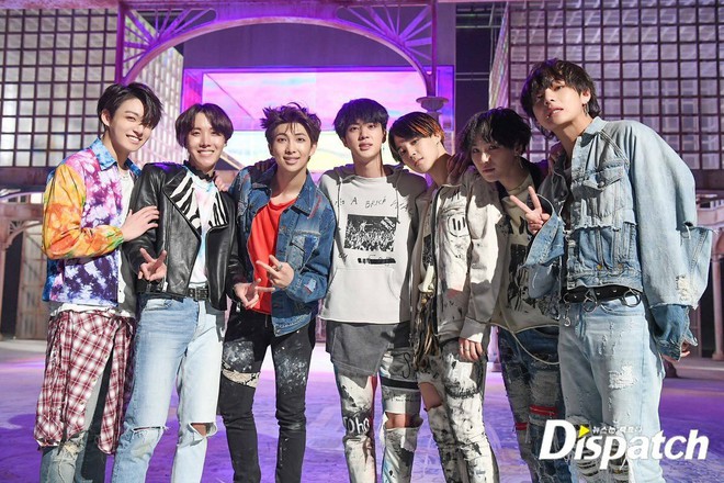 Top idol Kpop c&aacute;c thần tượng muốn kết bạn nhất: BTS, TWICE dẫn đầu nhờ chung kiểu t&iacute;nh c&aacute;ch, Black Pink mất h&uacute;t - Ảnh 1.
