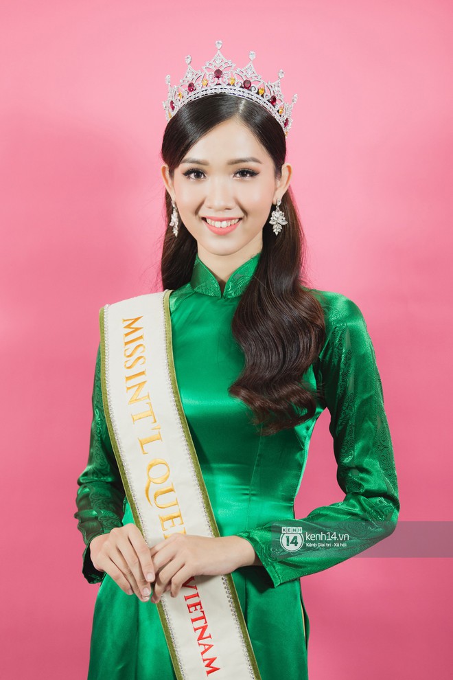 Nhật Hà diện Áo dài, tự tin nói về Tết Việt bằng tiếng Anh trong clip giới thiệu tại Miss International Queen 2019 - Ảnh 6.