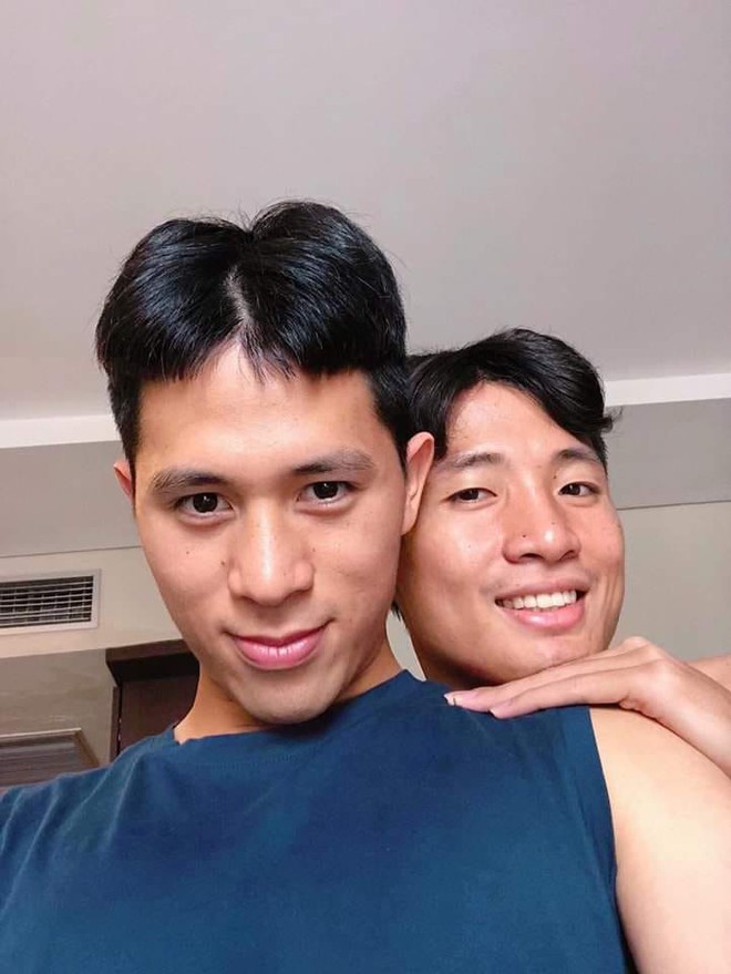 Trang phục Tết của cầu thủ Việt Nam: người cool ngầu, người giản dị - Ảnh 10.