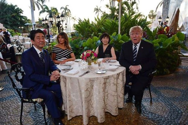 Bên trong khu nghỉ dưỡng Mar a Lago xa xỉ của Tổng thống Trump - Ảnh 12.