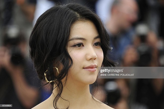 Tiểu tam tin đồn mới trong vụ ồn &agrave;o Song Song: C&ocirc; d&acirc;u H&agrave; Nội g&acirc;y sốc v&igrave; cảnh n&oacute;ng, trải qua 2 mối t&igrave;nh ch&oacute;ng v&aacute;nh - Ảnh 6.