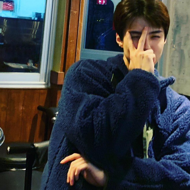 Netizen Hàn lại thuyết âm mưu: Sehun (EXO) chỉ đăng 1 bức ảnh liền bị ném đá vì cho rằng đang ủng hộ Seungri - Ảnh 2.