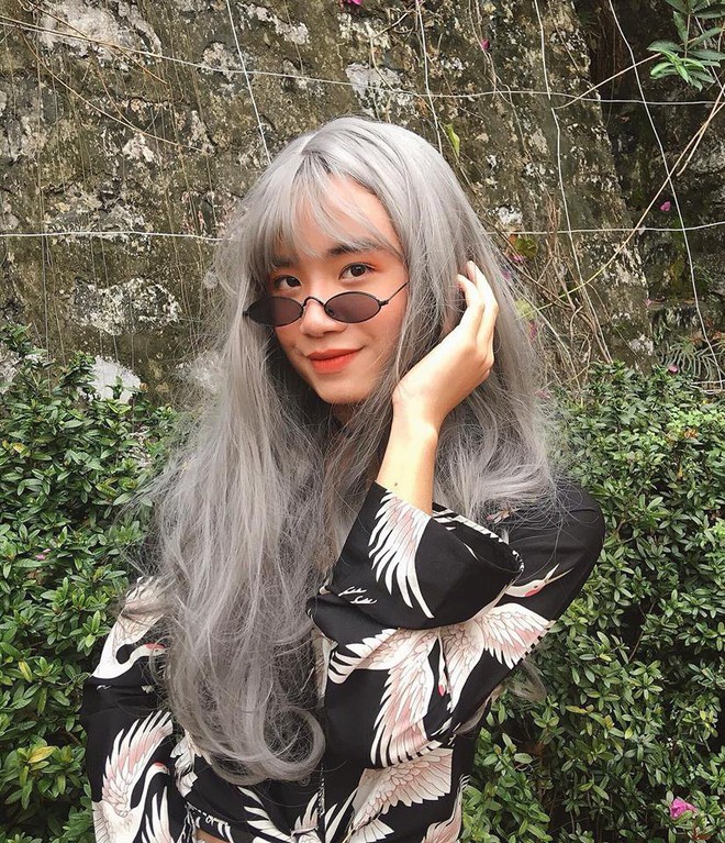 Nam sinh bất ngờ l&ecirc;n gi&aacute; nhờ m&agrave;n giả g&aacute;i xuất thần, pose ảnh cực c&aacute; t&iacute;nh - Ảnh 1.