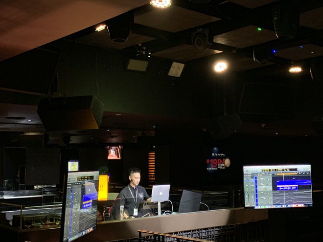 SlimV g&acirc;y ấn tượng mạnh khi mang nhạc d&acirc;n tộc Việt Nam tới sự kiện &acirc;m nhạc lớn nhất ch&acirc;u &Aacute;  - Ảnh 4.