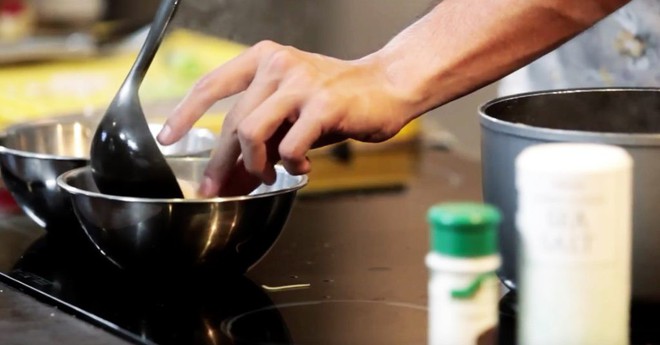 Hầu hết mọi m&oacute;n Nhật y&ecirc;u th&iacute;ch của bạn đều c&oacute; thứ nguy&ecirc;n liệu vạn năng thần th&aacute;nh n&agrave;y - Ảnh 4.